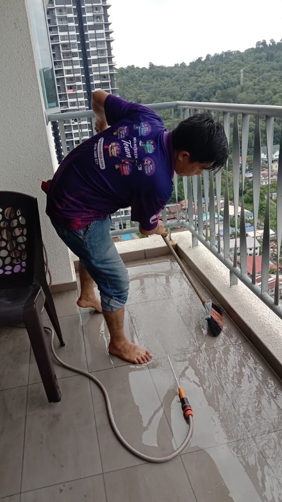 Mr Problem (Damansara)